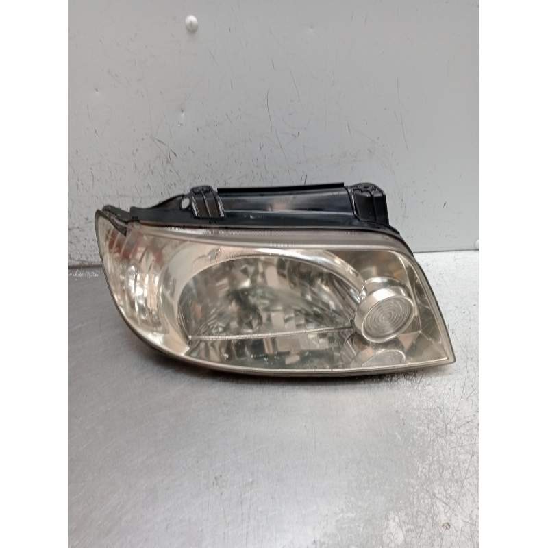Recambio de faro derecho para hyundai matrix (fc) 1.5 crdi referencia OEM IAM   
