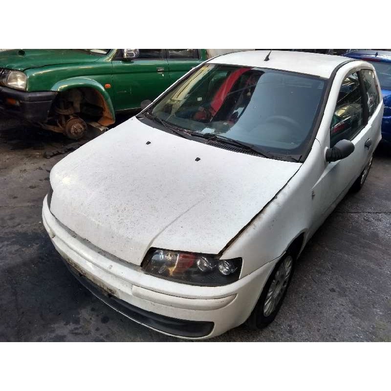 fiat punto berlina (188) del año 2001