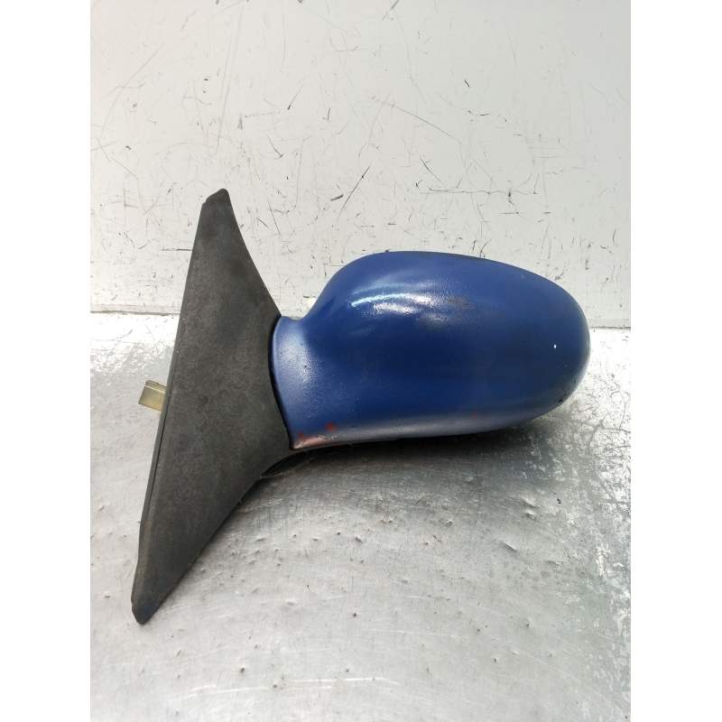 Recambio de retrovisor izquierdo para kia sephia sedán (fa) 1.5 i referencia OEM IAM  ELÉCTRICO 1996