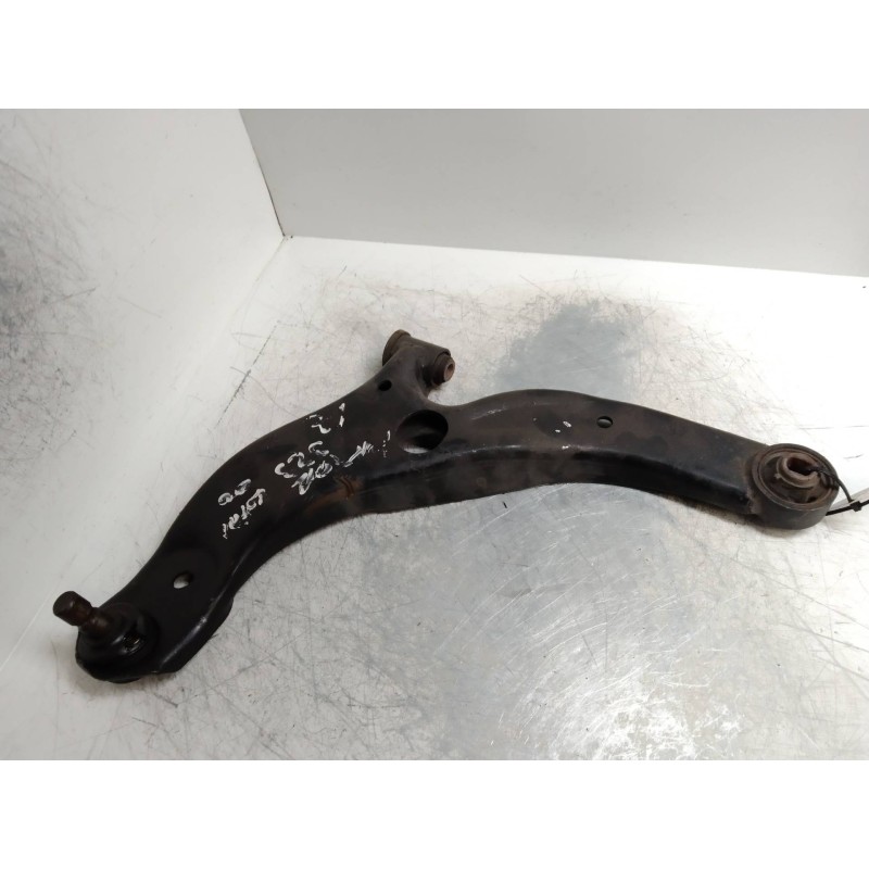 Recambio de brazo suspension inferior delantero izquierdo para mazda 323 berl. f/s (bj) 2.0 td f comfort referencia OEM IAM   