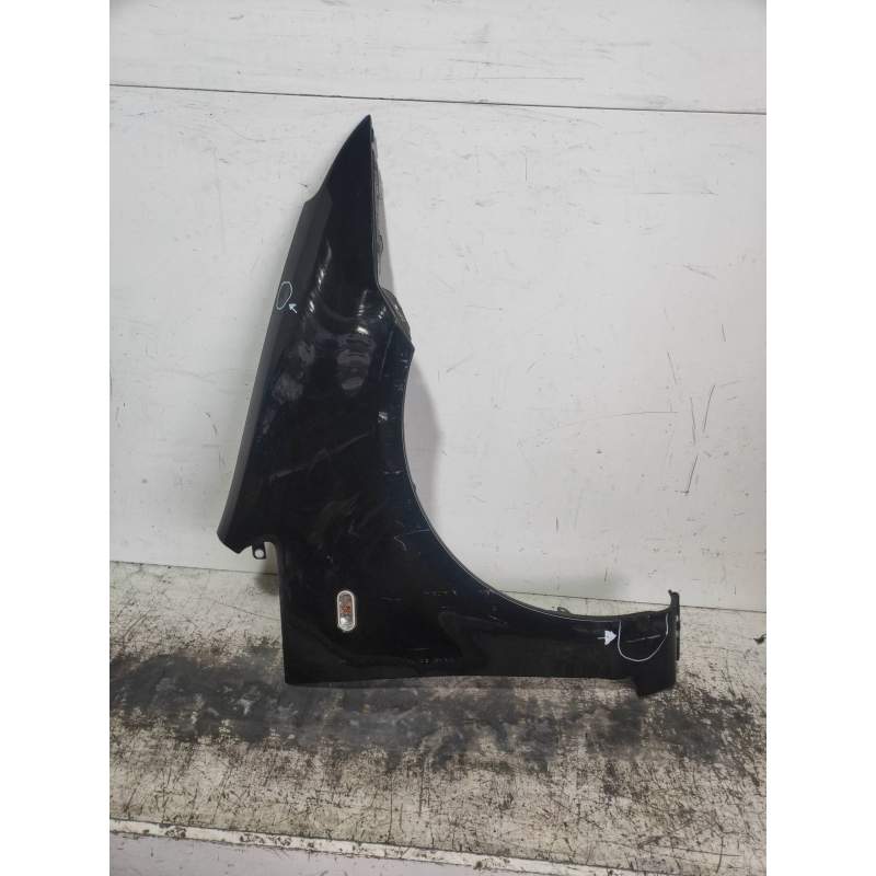 Recambio de aleta delantera derecha para ford c-max (cb3) business referencia OEM IAM   2007