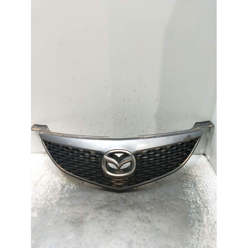 Recambio de rejilla delantera para mazda 3 sedán (bk) 1.6 di turbo (bk12y) referencia OEM IAM   2004