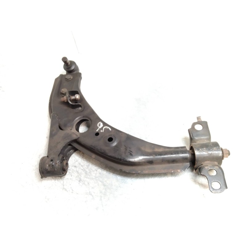 Recambio de brazo suspension inferior delantero derecho para mazda 323 berlina c/f/p/s (ba) 2.0 d p glx referencia OEM IAM   