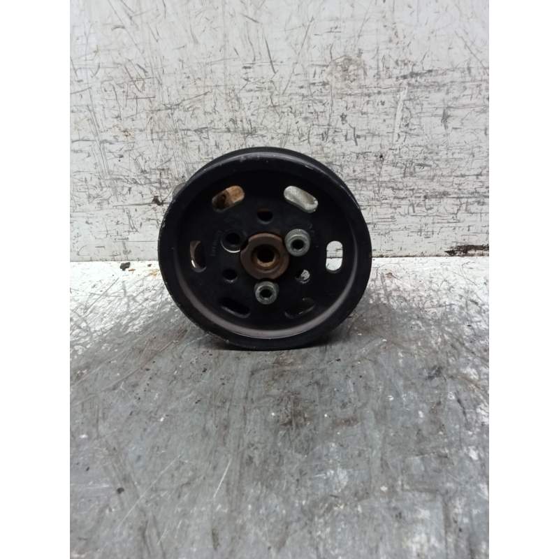 Recambio de bomba direccion para volkswagen polo (6n2) 1.9 sdi referencia OEM IAM 6N0422154A  