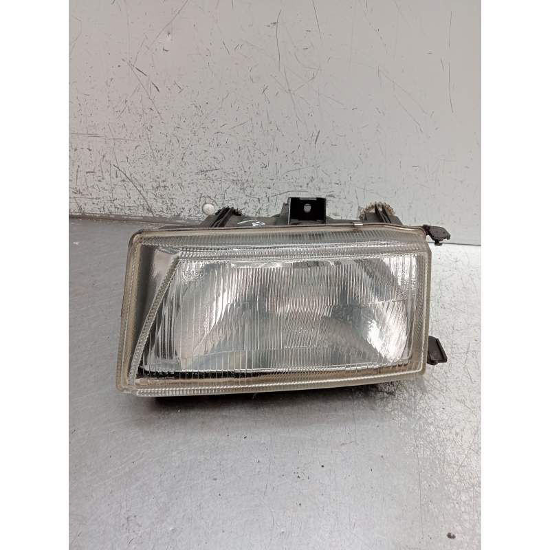 Recambio de faro izquierdo para seat ibiza ii (6k1) 1.6 i referencia OEM IAM   1993