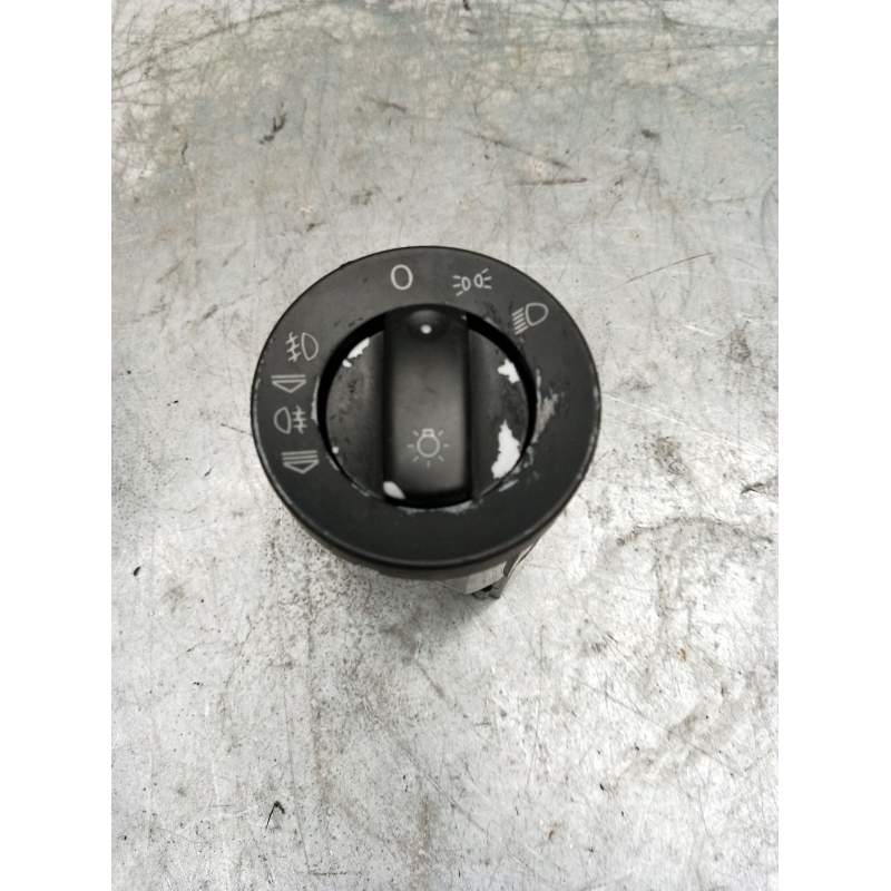 Recambio de mando luces para audi a4 b7 (8ec) 2.0 tdi 16v referencia OEM IAM 8E0941531C INTERRUPTOR 2005
