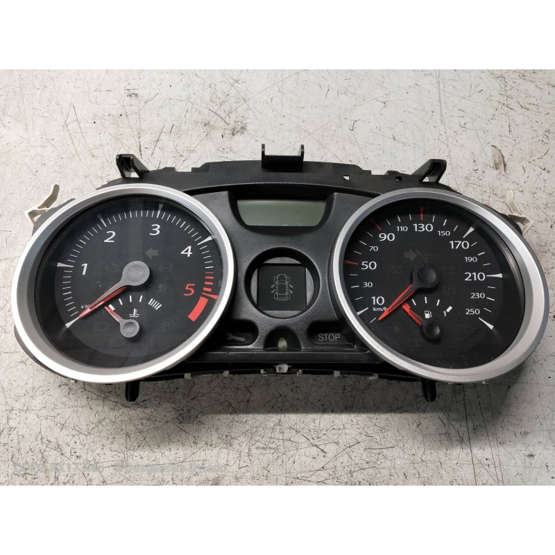 Recambio de cuadro instrumentos para renault megane ii berlina 5p confort authentique referencia OEM IAM 8200720321M  