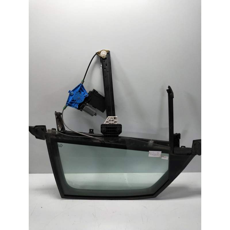 Recambio de elevalunas trasero derecho para seat exeo berlina (3r2) 2.0 tdi referencia OEM IAM 105849204 8E0959802E 4P