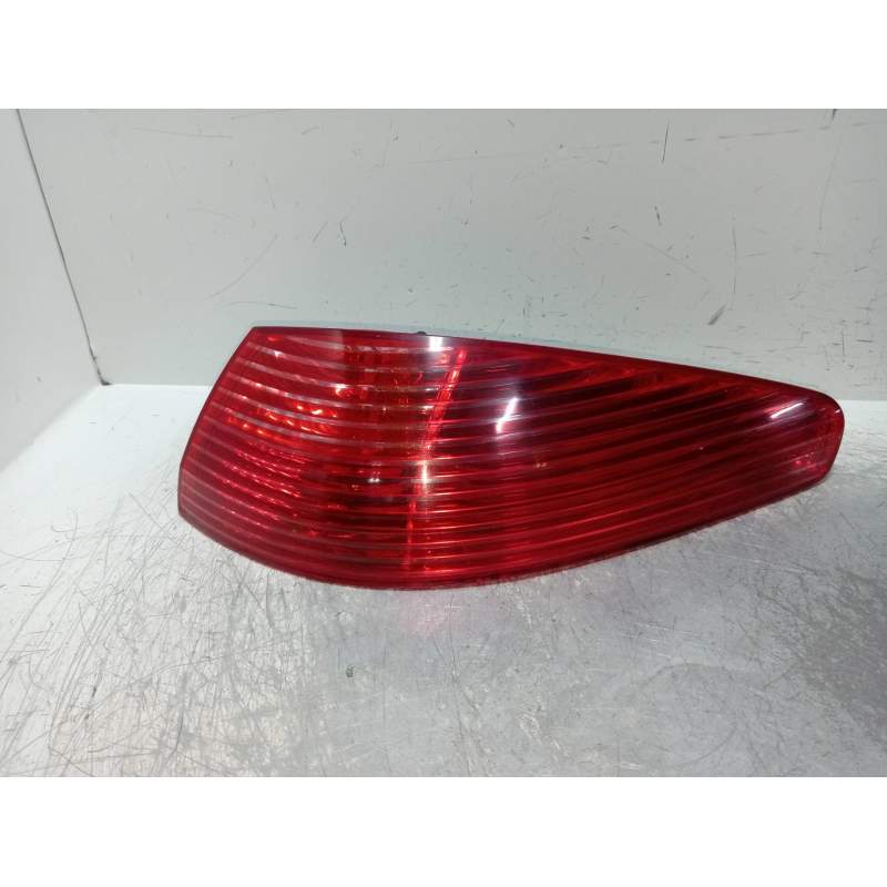 Recambio de piloto trasero derecho para peugeot 607 (s2) básico referencia OEM IAM   2004