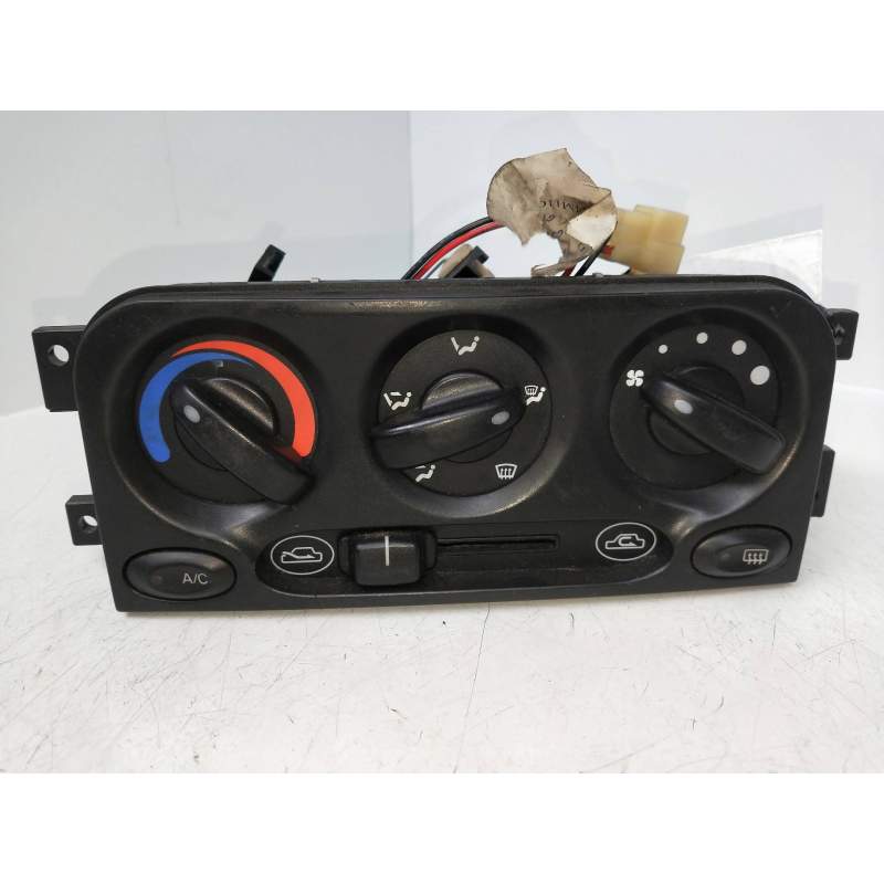 Recambio de mando calefaccion / aire acondicionado para daewoo matiz 0.8 cat referencia OEM IAM   