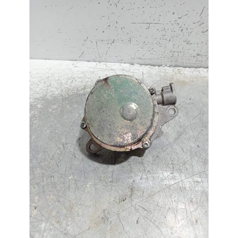 Recambio de depresor freno / bomba vacio para bmw serie 6 coupe (e63) referencia OEM IAM 700437012  