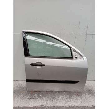 PUERTA DELANTERA DERECHA 5P 2002