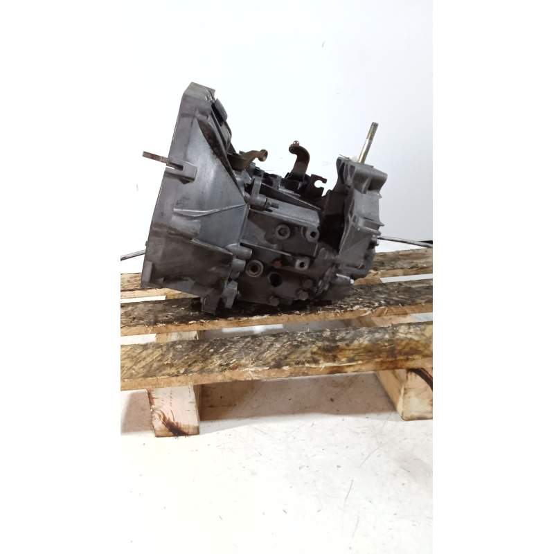 Recambio de caja cambios para fiat punto (188_) 1.3 jtd 16v referencia OEM IAM 1899026037 5v 