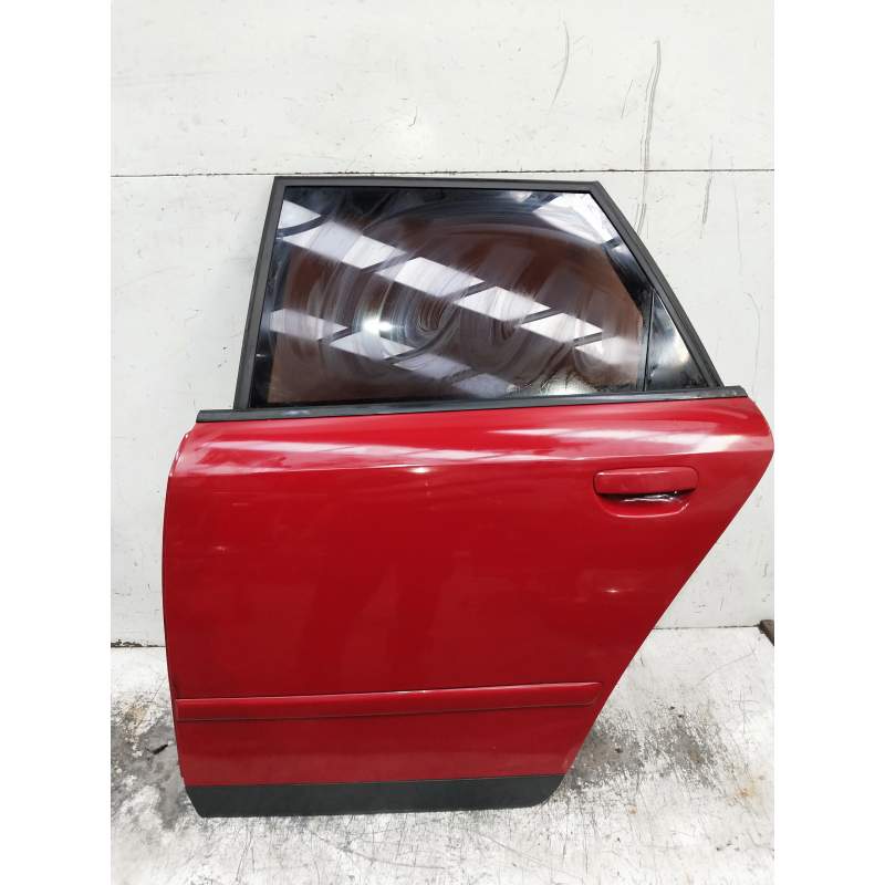 Recambio de puerta trasera izquierda para audi a4 avant (8e) referencia OEM IAM  RANCHERA 2001