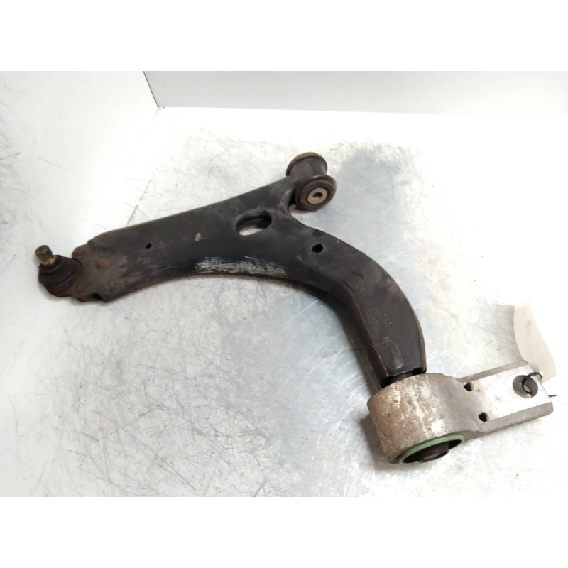 Recambio de brazo suspension inferior delantero izquierdo para mazda 2 berlina (dy) 1.4 diesel cat referencia OEM IAM   