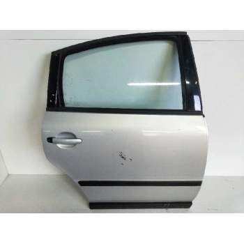 PUERTA TRASERA DERECHA 4P 1997