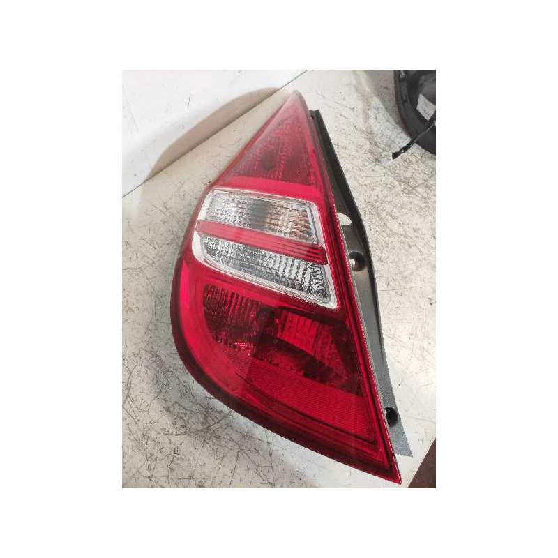 Recambio de piloto trasero izquierdo para hyundai i30 classic gl referencia OEM IAM 924012R0  