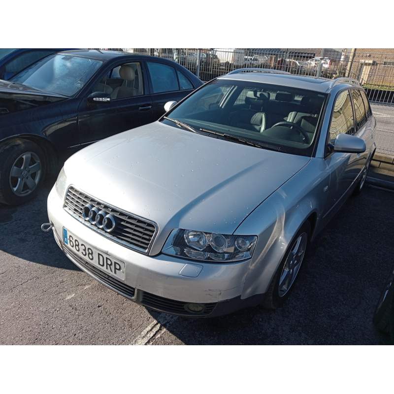 AUDI A4 AVANT (8E)