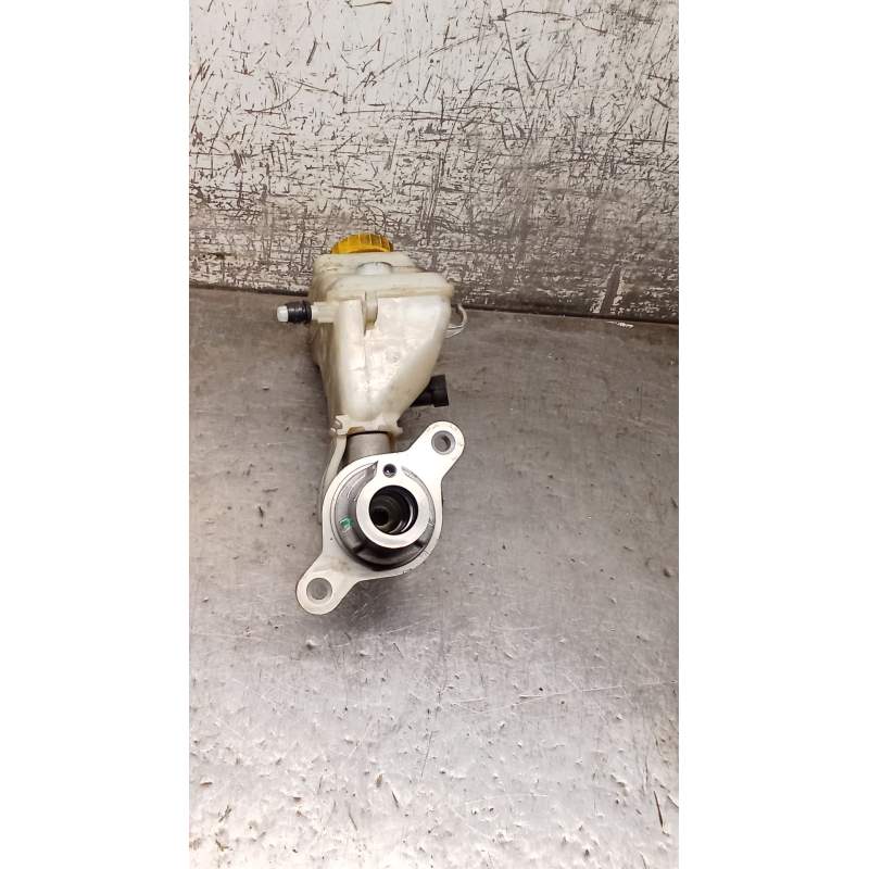 Recambio de bomba freno para fiat 500 l (330) referencia OEM IAM 777218 13JTD 2012