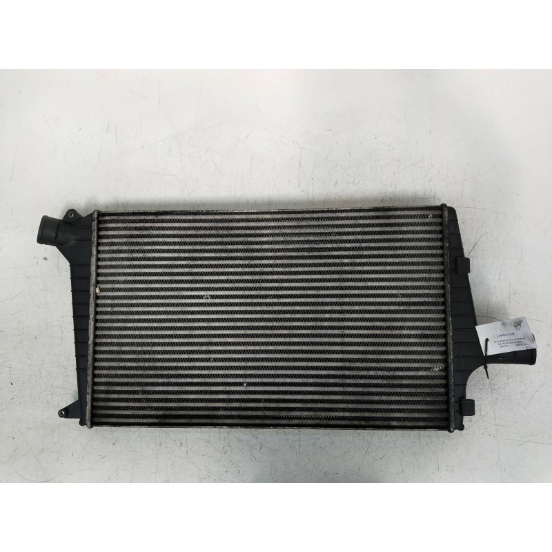 Recambio de intercooler para audi allroad quattro (4b5) 2.5 v6 24v tdi referencia OEM IAM 4B0145805A  