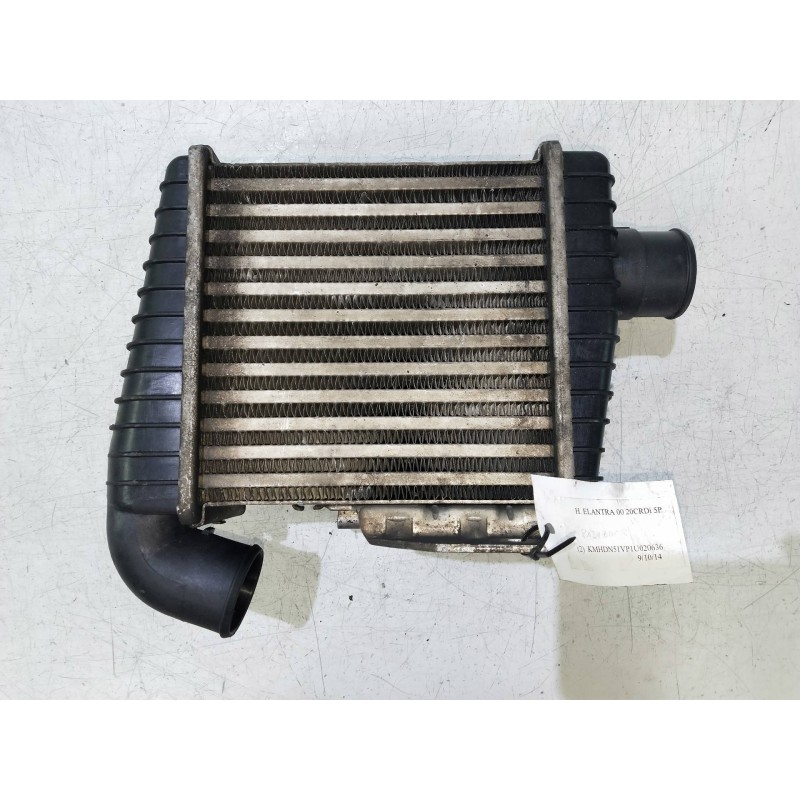 Recambio de intercooler para hyundai elantra referencia OEM IAM 2827027010  