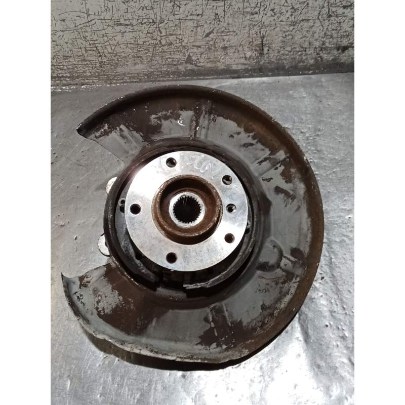 Recambio de mangueta delantera derecha para bmw 5 (e60) 520 d referencia OEM IAM  520D 2003