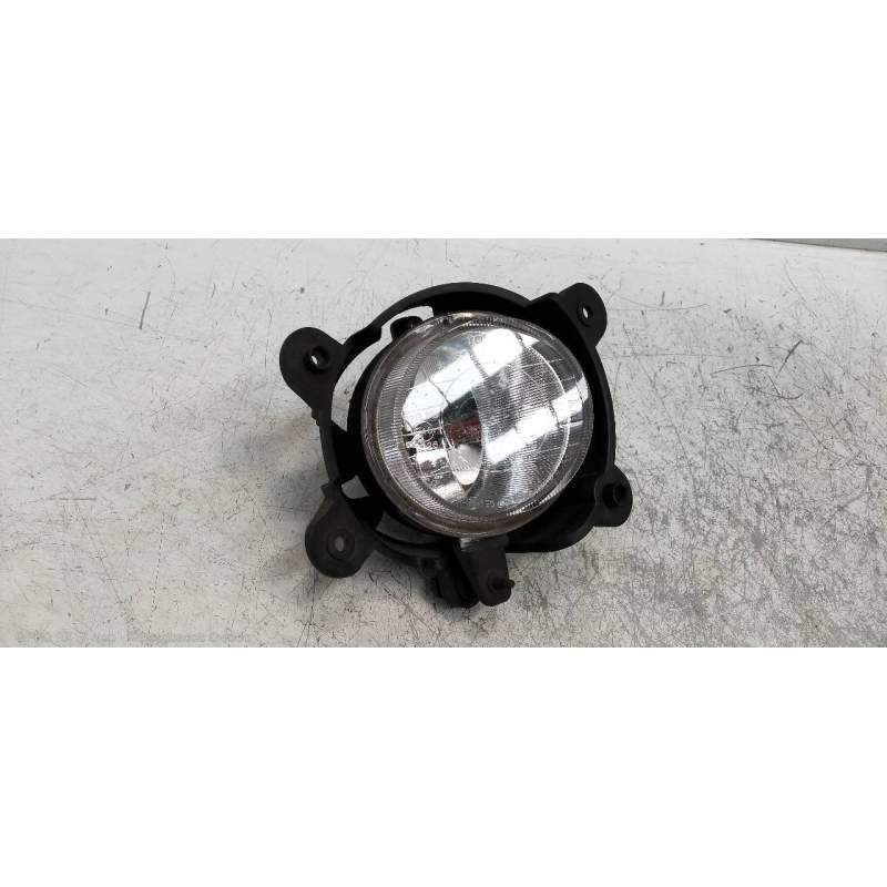 Recambio de faro antiniebla derecho para kia sorento 2.5 crdi referencia OEM IAM   2006