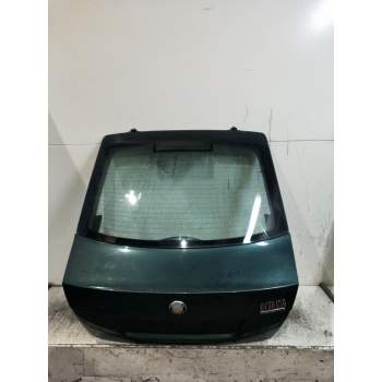 PORTON TRASERO 5P 2004
