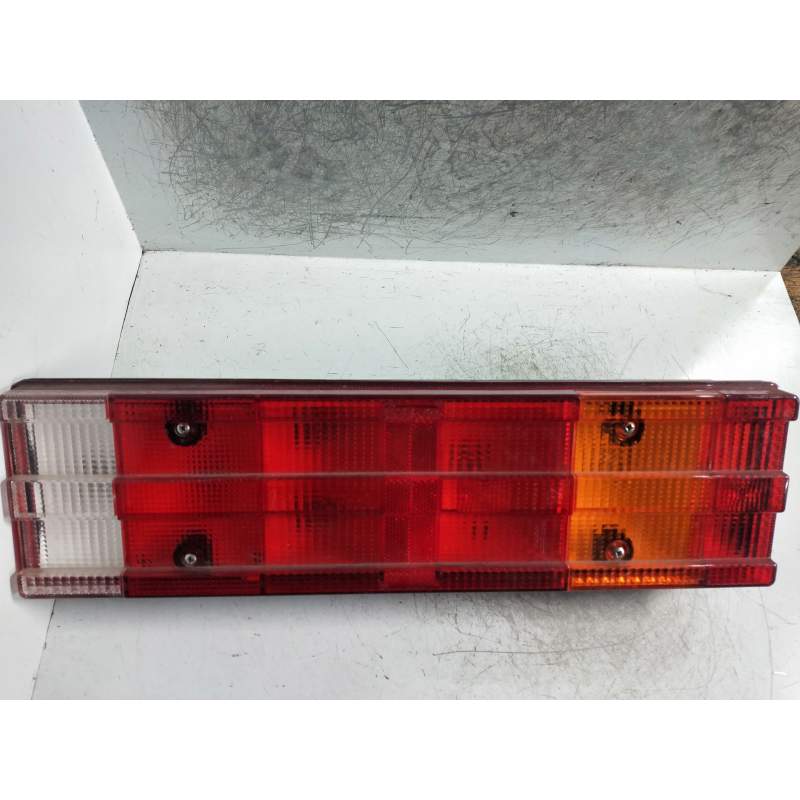 Recambio de piloto trasero central para mercedes-benz sprinter (w901,w904) caja cerr. referencia OEM IAM   