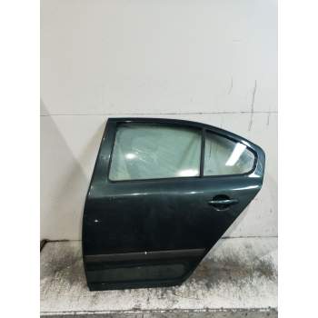 PUERTA TRASERA IZQUIERDA 5P 2004