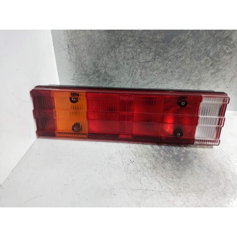 Recambio de piloto trasero central para mercedes-benz sprinter (w901,w904) caja cerr. referencia OEM IAM   