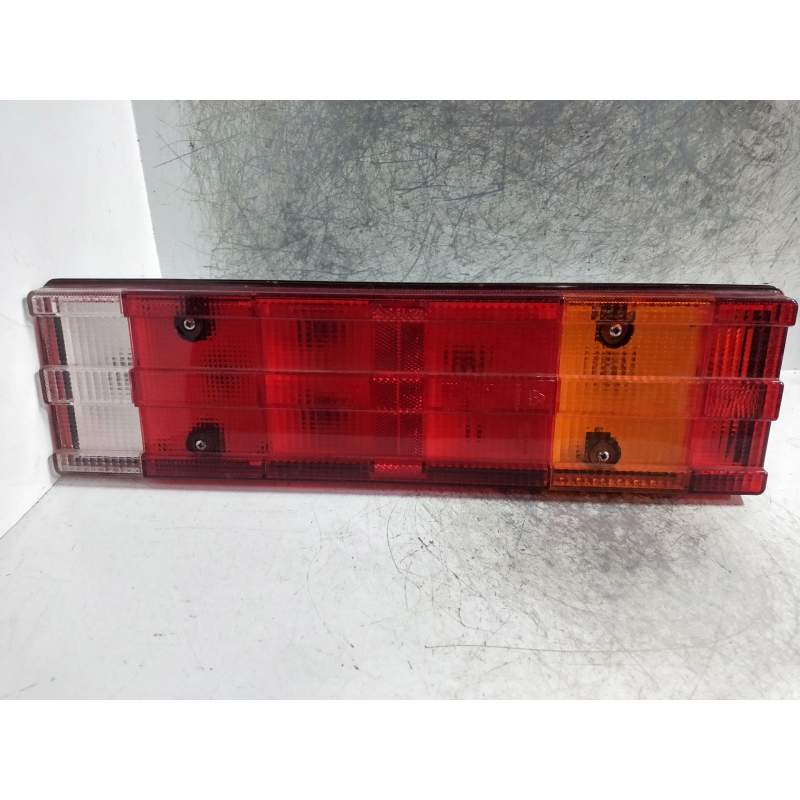 Recambio de piloto trasero central para mercedes-benz sprinter (w901,w904) caja cerr. referencia OEM IAM   