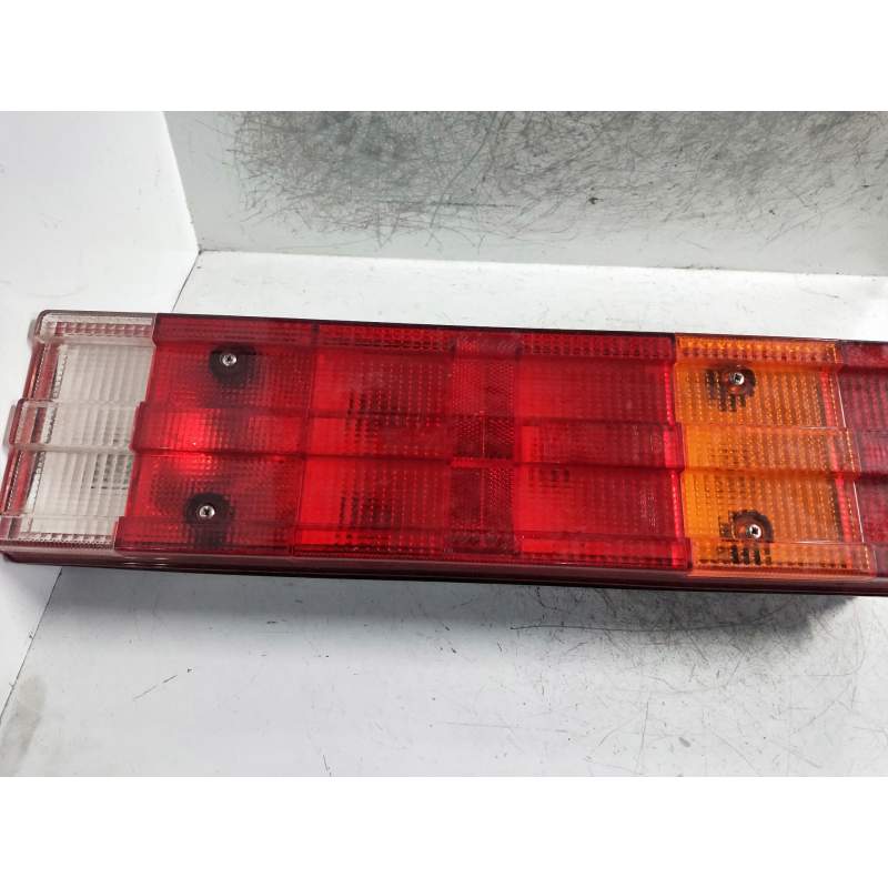 Recambio de piloto trasero central para mercedes-benz sprinter (w901,w904) caja cerr. referencia OEM IAM   