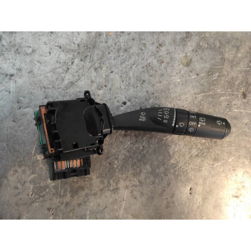 Recambio de mando limpia para subaru tribeca b9 3.0 cat referencia OEM IAM 17A164  