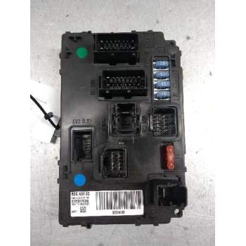 CAJA RELES / FUSIBLES S120017001I BSCA0400 9656148180