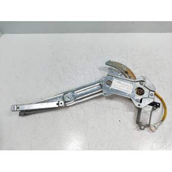 ELEVALUNAS DELANTERO DERECHO 8343076G00 0621009121 5P