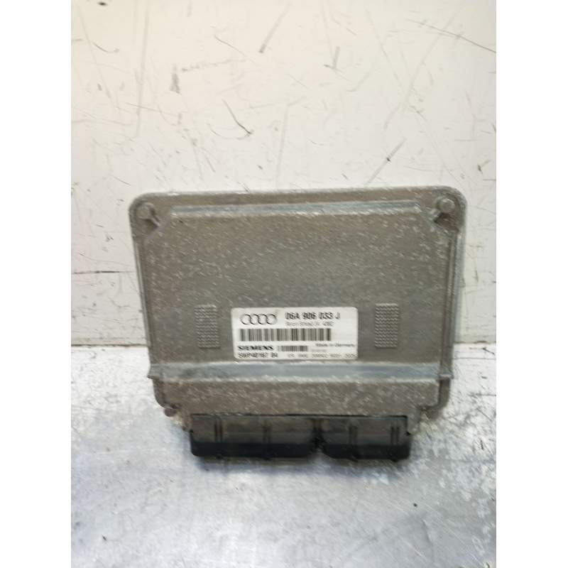 Recambio de centralita motor uce para audi a3 (8l1) 1.6 referencia OEM IAM 5WP4016704 06A906033J 208502R031 2000