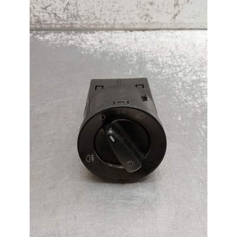 Recambio de mando luces para volkswagen new beetle (9c1, 1c1) 1.9 tdi referencia OEM IAM 1C0941531 INTERRUPTOR 1998