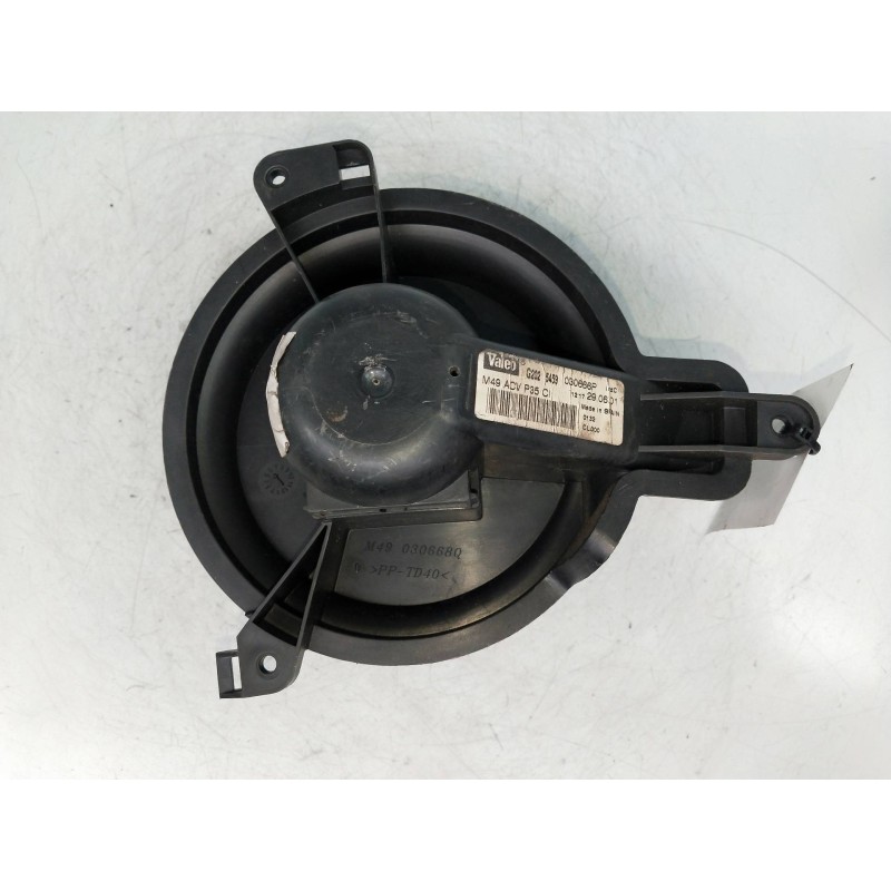 Recambio de motor calefaccion para citroen berlingo 1.9 1,9 d sx modutop familiar referencia OEM IAM G2025459 030666P M49030668Q