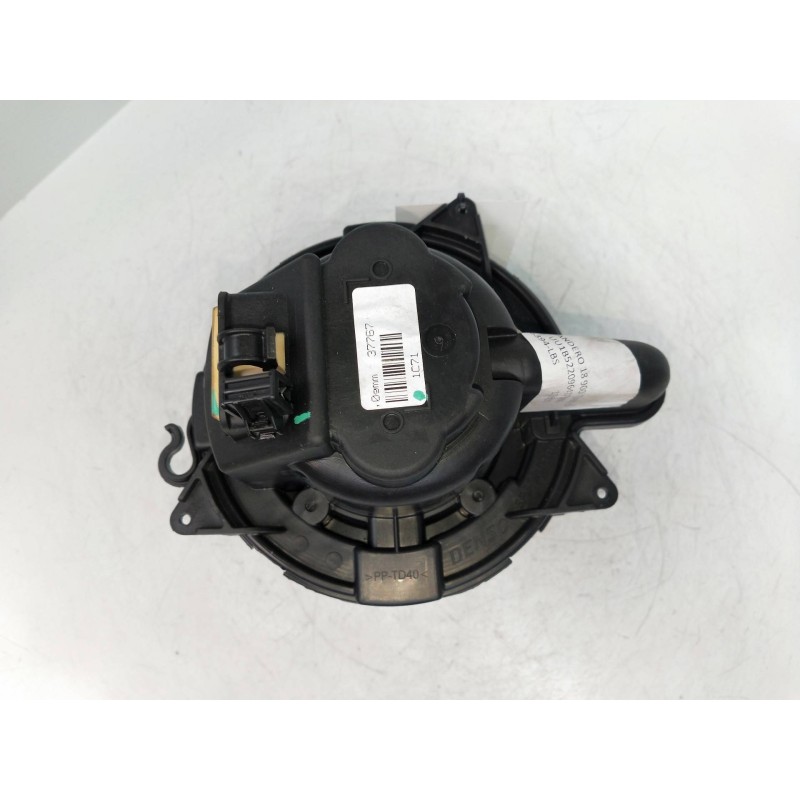 Recambio de motor calefaccion para dacia sandero stepway comfort referencia OEM IAM 5P3730100  