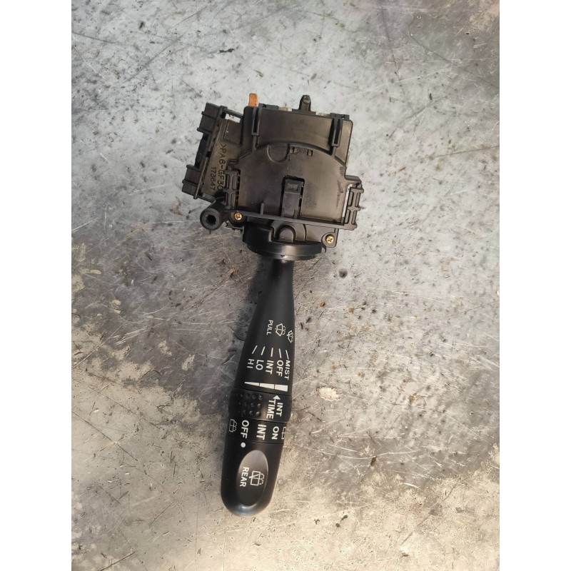 Recambio de mando limpia para toyota corolla (e12) 2.0 d-4d linea luna berlina referencia OEM IAM 173738  