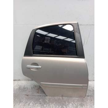 PUERTA TRASERA DERECHA 5P 2002