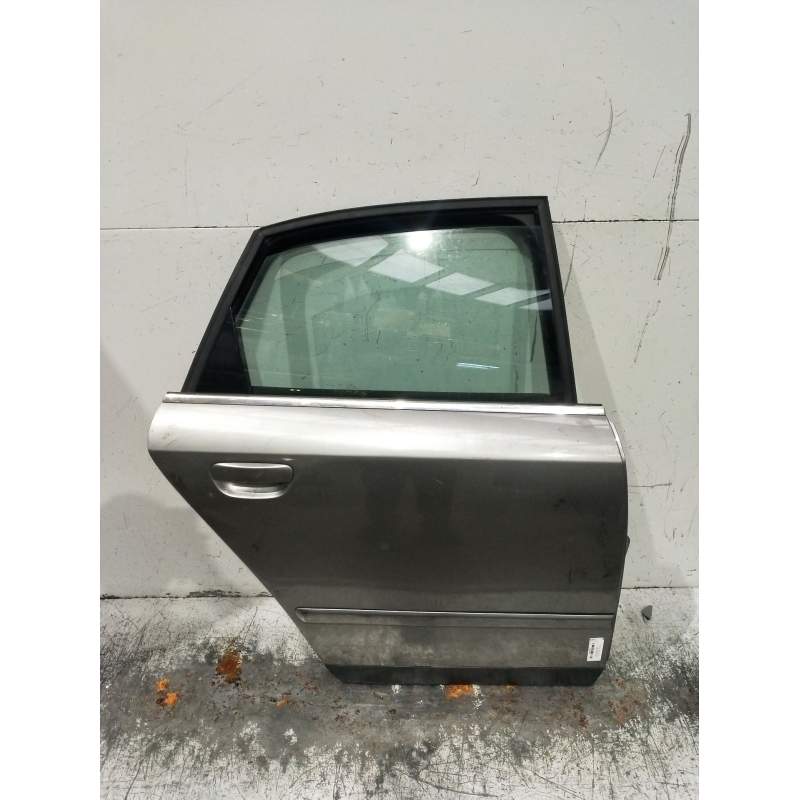 Recambio de puerta trasera derecha para audi a4 berlina (8e) 1.9 tdi referencia OEM IAM  4P 2001