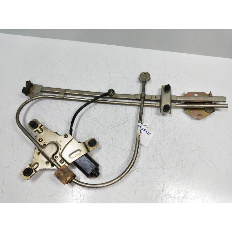 Recambio de elevalunas delantero izquierdo para ssangyong family 2.5 referencia OEM IAM   5P