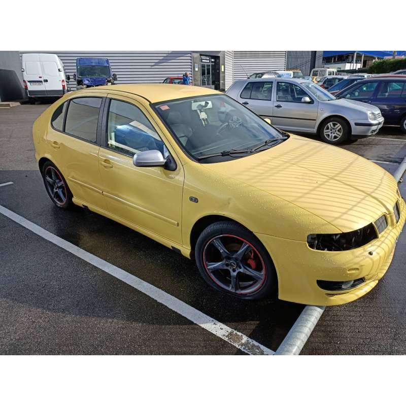 SEAT LEON (1M1)