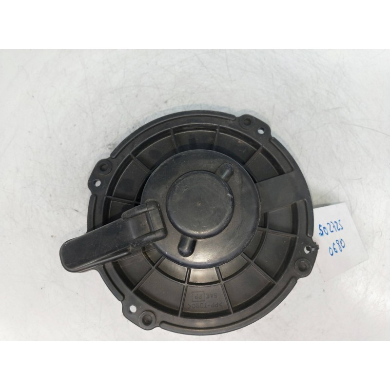 Recambio de motor calefaccion para opel monterey rs referencia OEM IAM 5027250680  