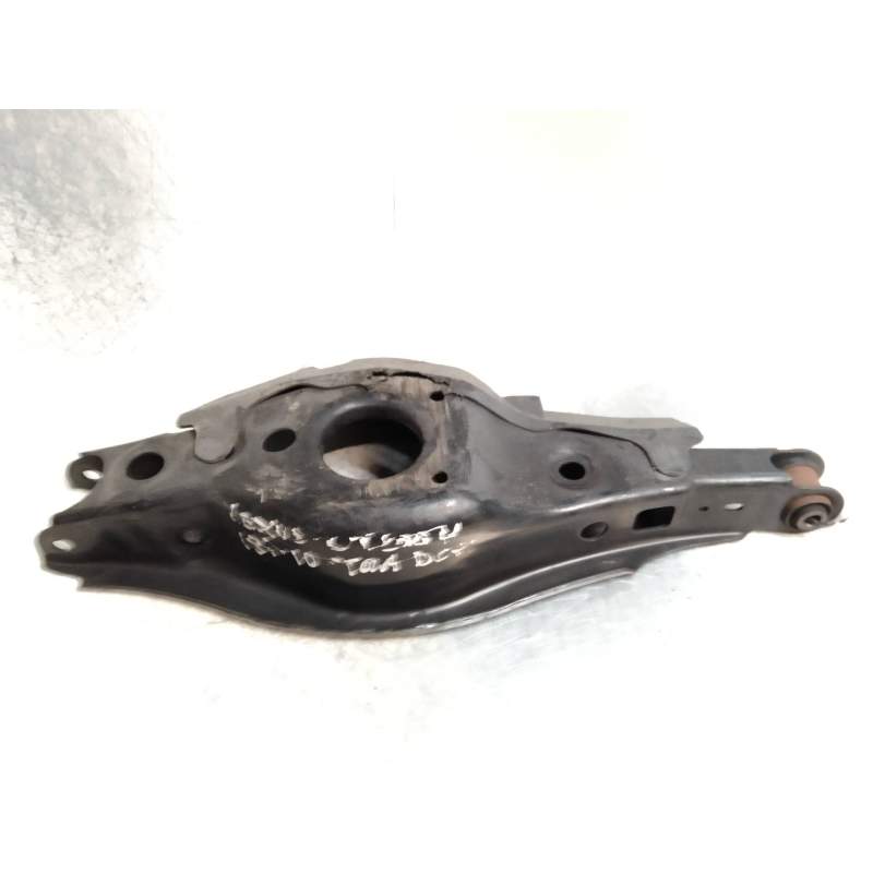 Recambio de brazo suspension inferior trasero derecho para lexus ct 200h referencia OEM IAM   