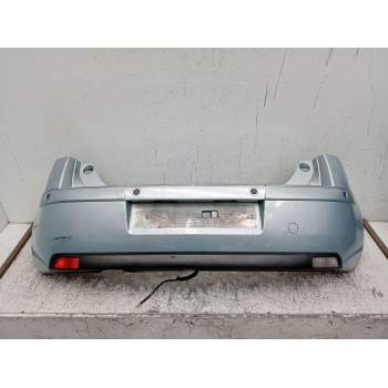 PARAGOLPES TRASERO SENSORES NO ORIGINAL 5P 2004