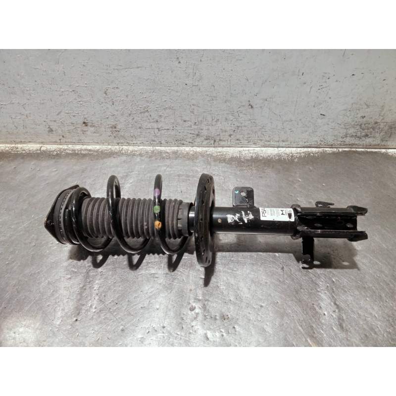 Recambio de amortiguador delantero derecho para peugeot 208 (p2) referencia OEM IAM 9831168980 ST32000778 