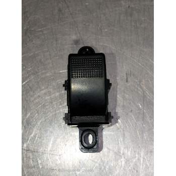 MANDO ELEVALUNAS DELANTERO DERECHO 3581Z8N 4P